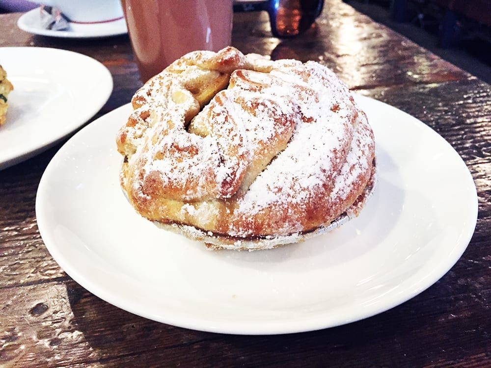 Apple Tart @ Intelligentsia Coffee Shop Los Angeles California