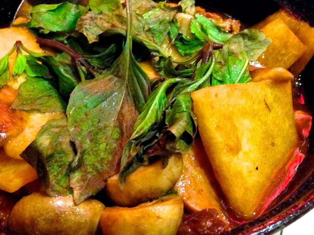 Duck Ginger Hot Pot from Yuan Fu Vegetarian