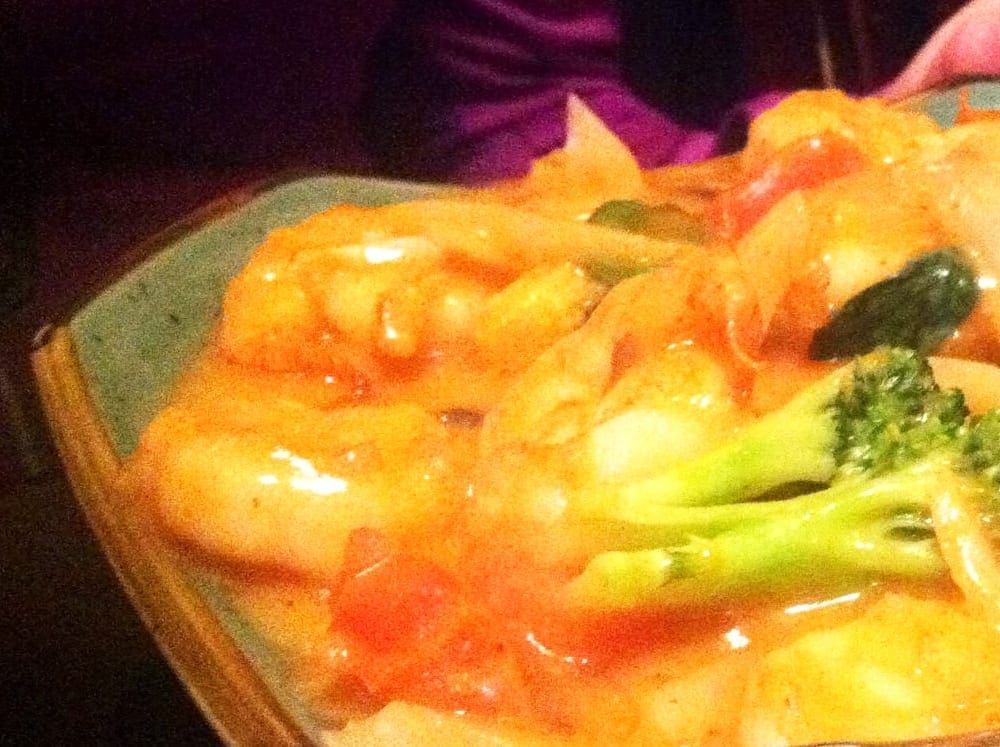 Yellow Curry Jumbo Shrimp from Young Chow