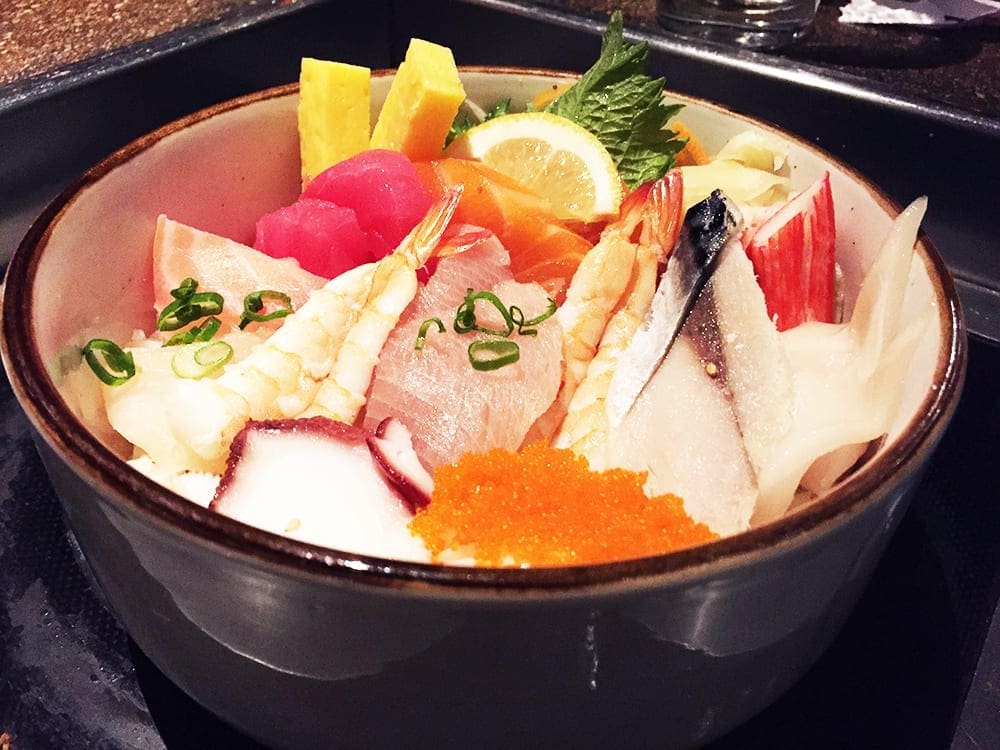 Sushi Sashimi Bowl $30 @ Cho Oishi Los Angeles California